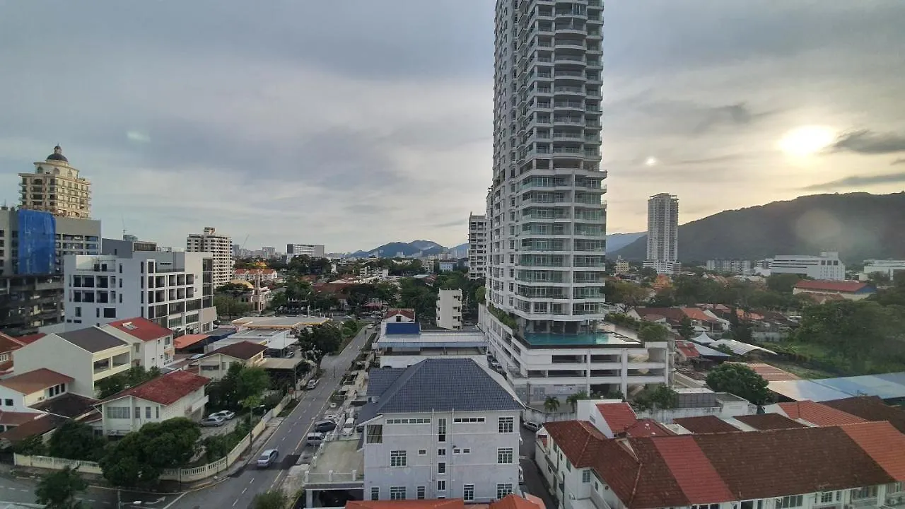 Sunrise Gurney By Iz Apartment George Town 0*,  Malaysia