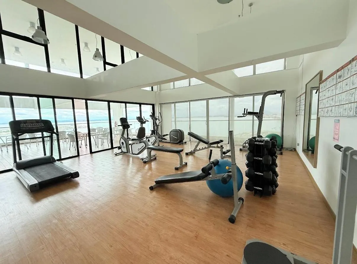 Sunrise Gurney By Iz Apartman George Town